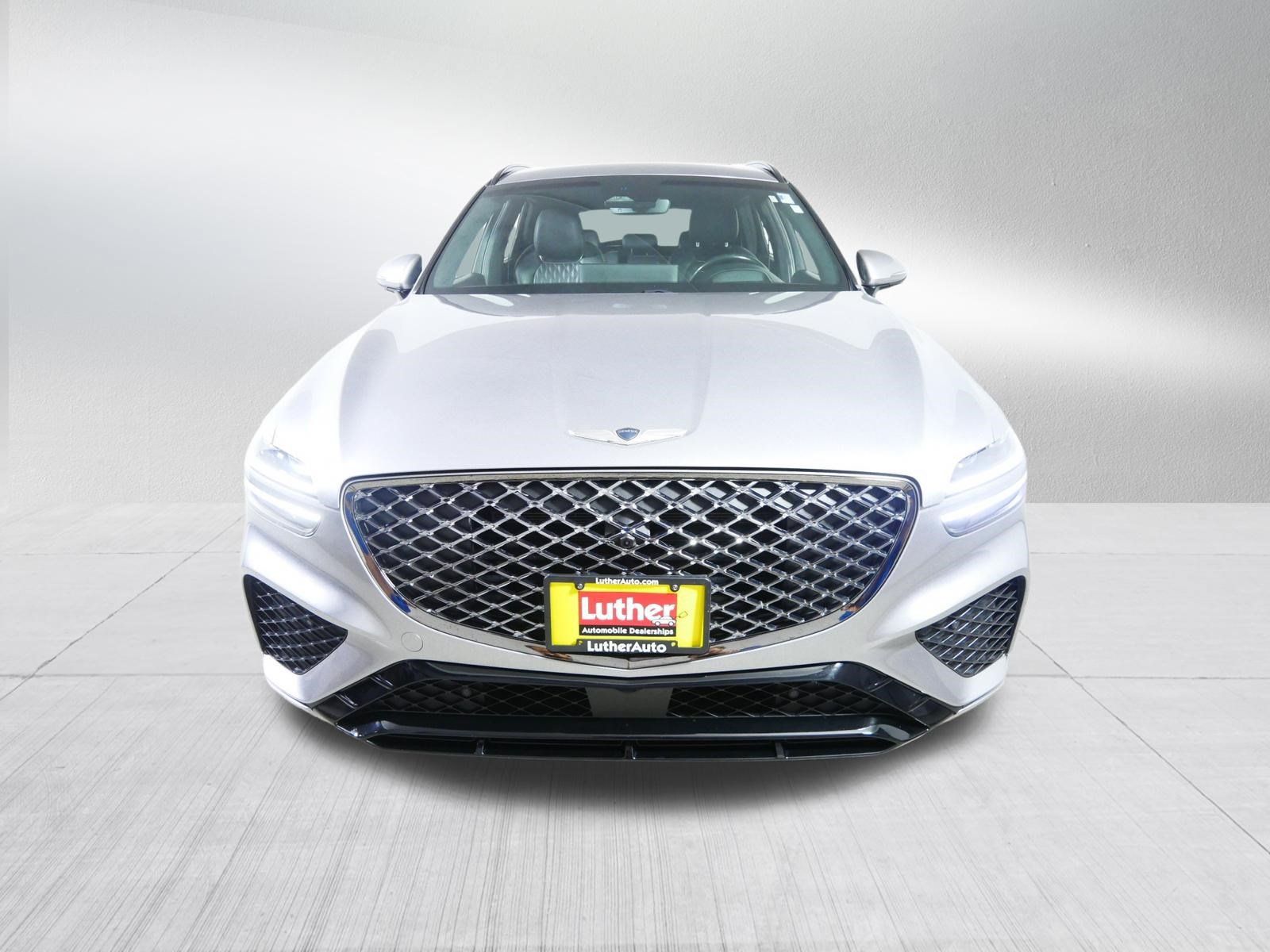 Used 2023 Genesis GV70 3.5T Sport w/ Sport Prestige Package AWD/4WD image 2