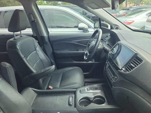 Used 2021 Honda Pilot Special Edition image 3
