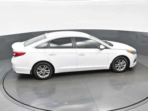 Used 2017 Hyundai Sonata SE w/ Cargo Package image 33