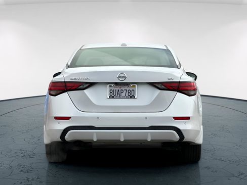 Used 2021 Nissan Sentra SV image 5