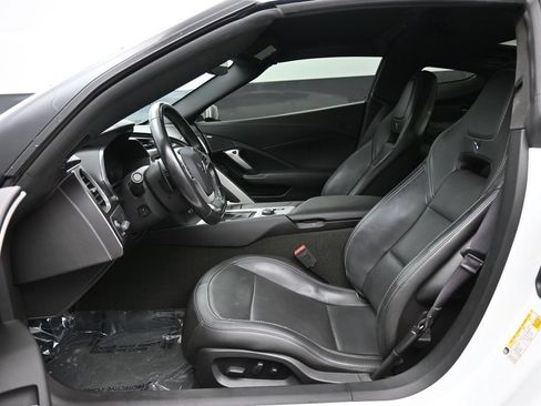 Used 2018 Chevrolet Corvette Stingray Coupe RWD image 23