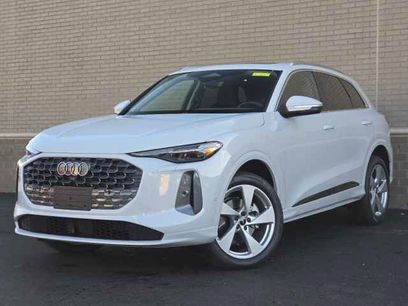 New 2025 Audi Q5 Premium Plus