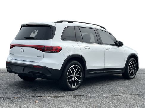 Used 2023 Mercedes-Benz EQB 350 4MATIC SUV image 32