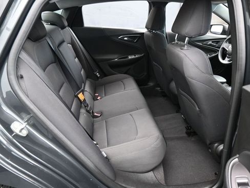Used 2018 Chevrolet Malibu LS FWD image 29