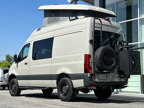 New 2023 Mercedes-Benz Sprinter 2500 image 4