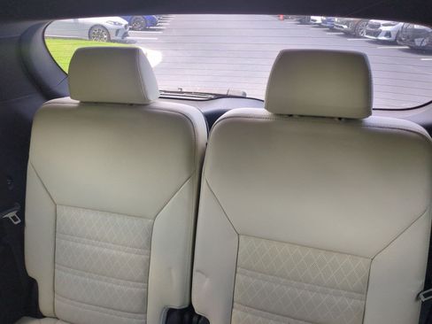 Used 2017 Kia Sorento SX AWD/4WD image 32