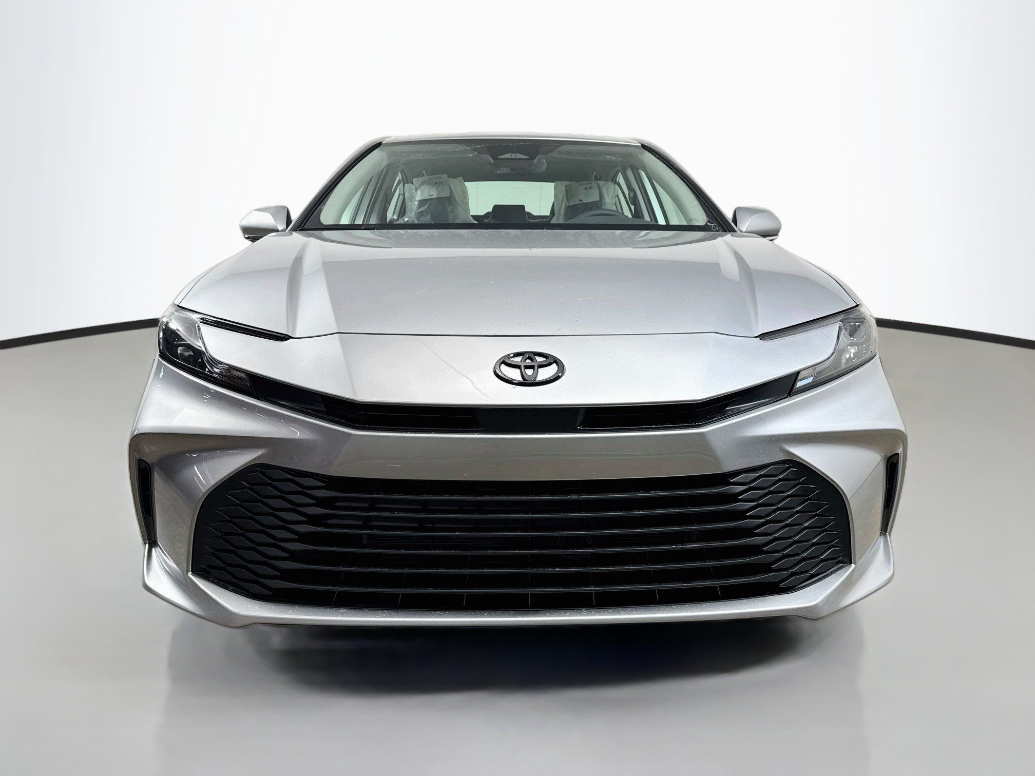 New 2027 Toyota Camry LE w/ Convenience Package FWD image 2