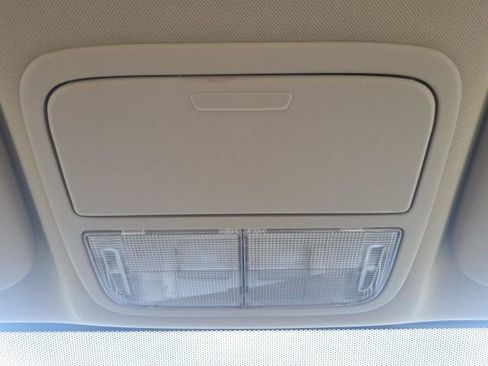 Used 2011 Honda CR-V LX image 21