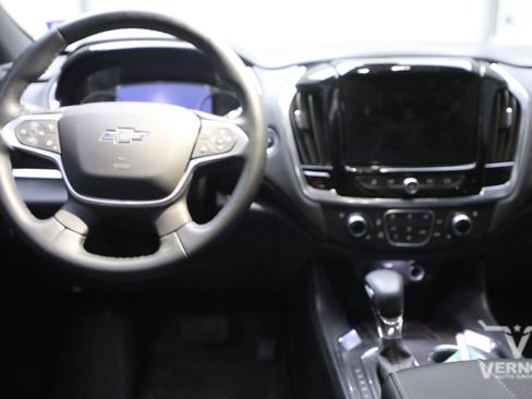 Used 2023 Chevrolet Traverse Premier w/ Redline Edition image 8