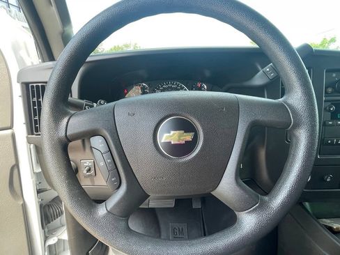 Used 2024 Chevrolet Express 3500 LS RWD image 13