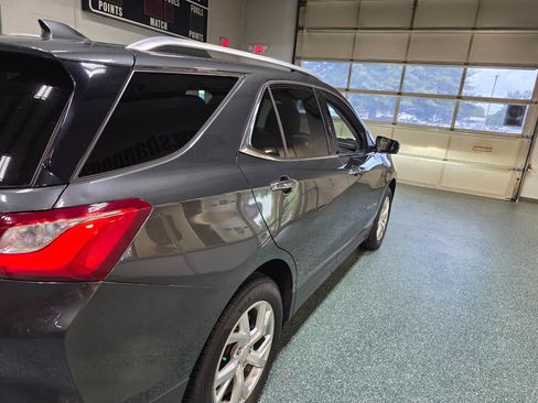 Used 2018 Chevrolet Equinox Premier AWD/4WD image 7