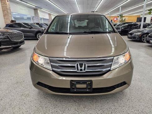 Used 2013 Honda Odyssey EX image 3