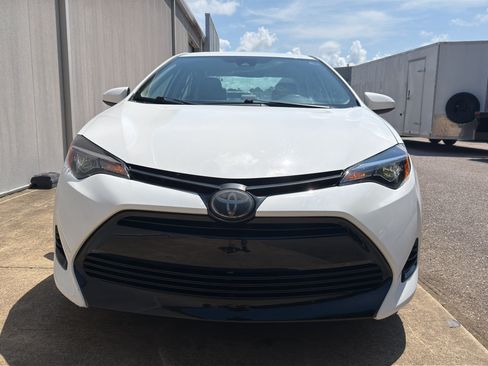 Used 2019 Toyota Corolla LE FWD image 8