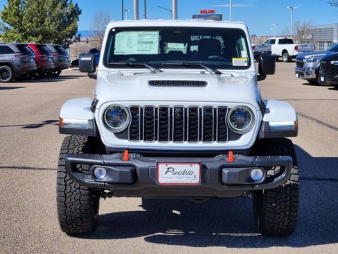 New 2026 Jeep Gladiator Mojave AWD/4WD image 6