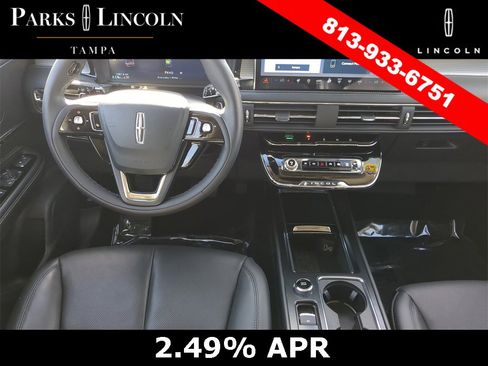 Certified 2024 Lincoln Corsair FWD w/ Equipment Group 101A image 12