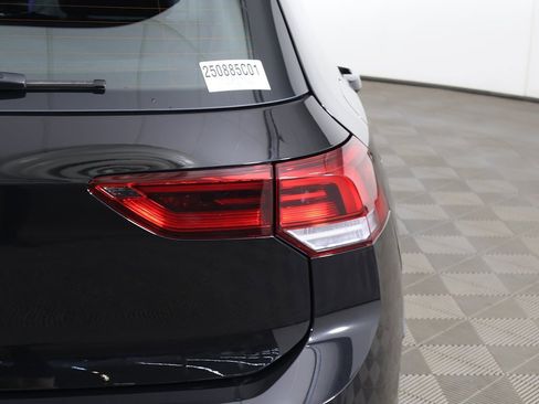 Used 2025 Volkswagen Golf R Black Edition image 20