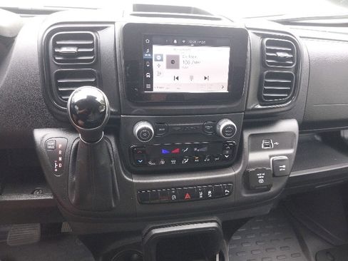 Used 2025 RAM ProMaster 3500 w/ Safety Group FWD image 11
