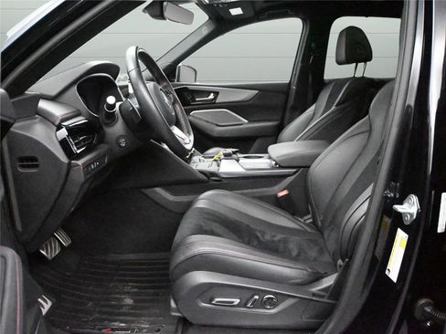 Used 2023 Acura MDX A-Spec image 9