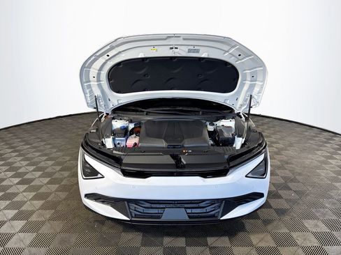 New 2025 Kia EV6 Light w/ Light LR Technology Package image 22