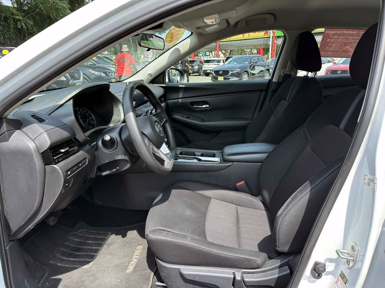 Certified 2023 Nissan Sentra SV FWD image 13