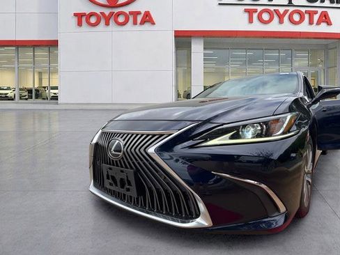 Used 2019 Lexus ES 350 w/ Premium Package image 38