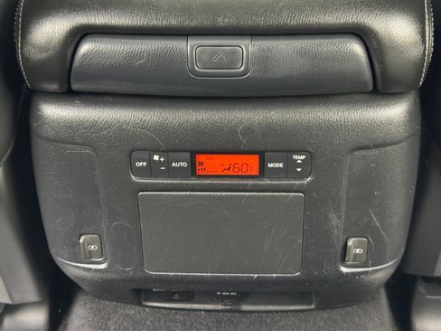 Used 2020 Nissan Armada SL w/ Premium Package image 35