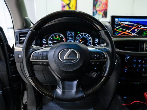 Used 2021 Lexus LX 570 4WD w/ Luxury Package image 84