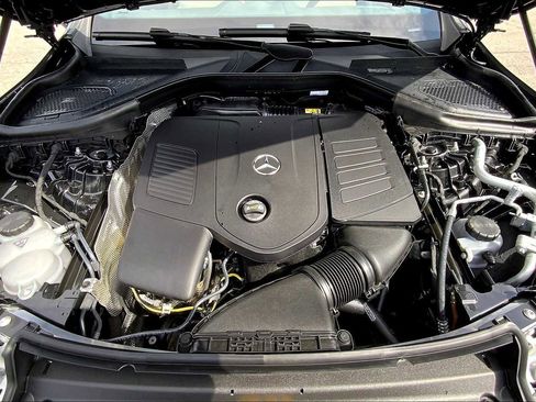 Certified 2025 Mercedes-Benz GLC 300 4MATIC image 20