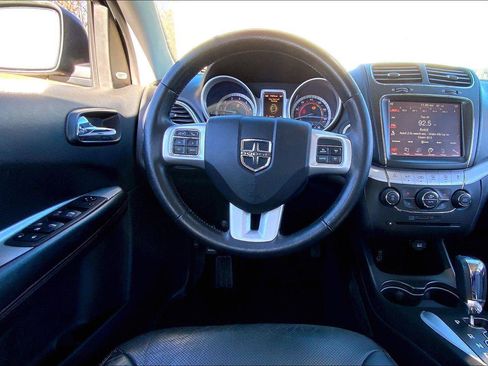 Used 2019 Dodge Journey GT image 5
