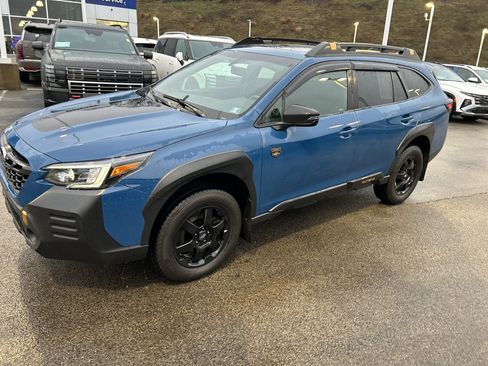 Used 2022 Subaru Outback Wilderness w/ Wilderness Package image 17