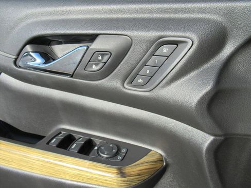 Used 2019 GMC Acadia Denali w/ Technology Package image 24