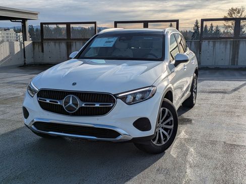 Certified 2026 Mercedes-Benz GLC 300 4MATIC image 1