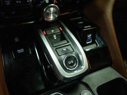 Used 2024 Acura MDX SH-AWD w/ Advance Package image 20