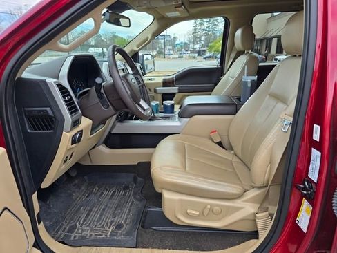 Used 2019 Ford F150 Lariat w/ Equipment Group 502A Luxury image 5