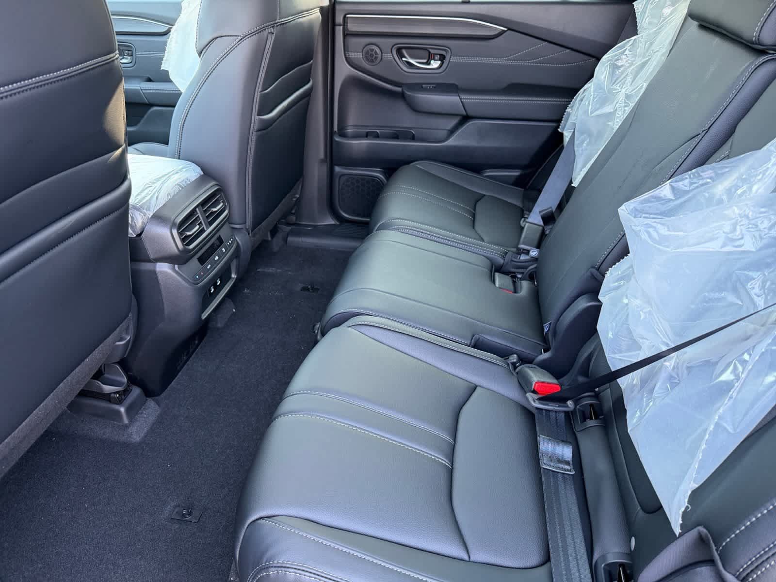 Used 2026 Honda Pilot image 17