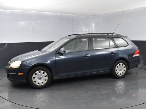 Used 2009 Volkswagen Jetta S FWD image 5