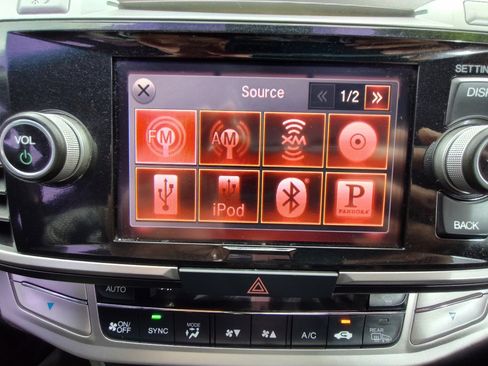 Used 2014 Honda Accord EX-L image 26