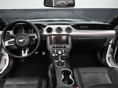 Used 2020 Ford Mustang GT Premium image 19