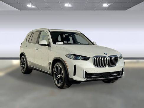 New 2026 BMW X5 xDrive40i w/ Climate Comfort Package image 6