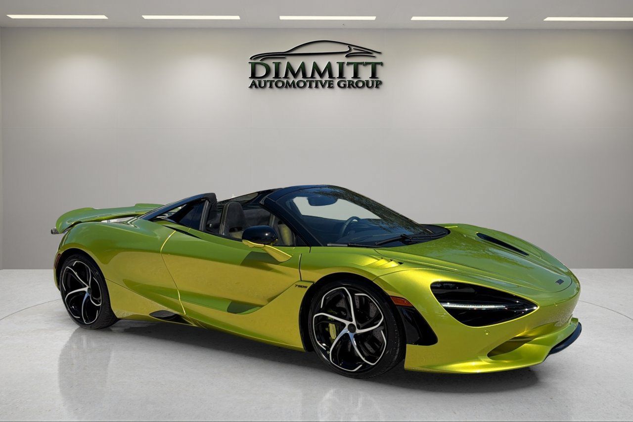 Used 2025 McLaren 750S Spider RWD image 11