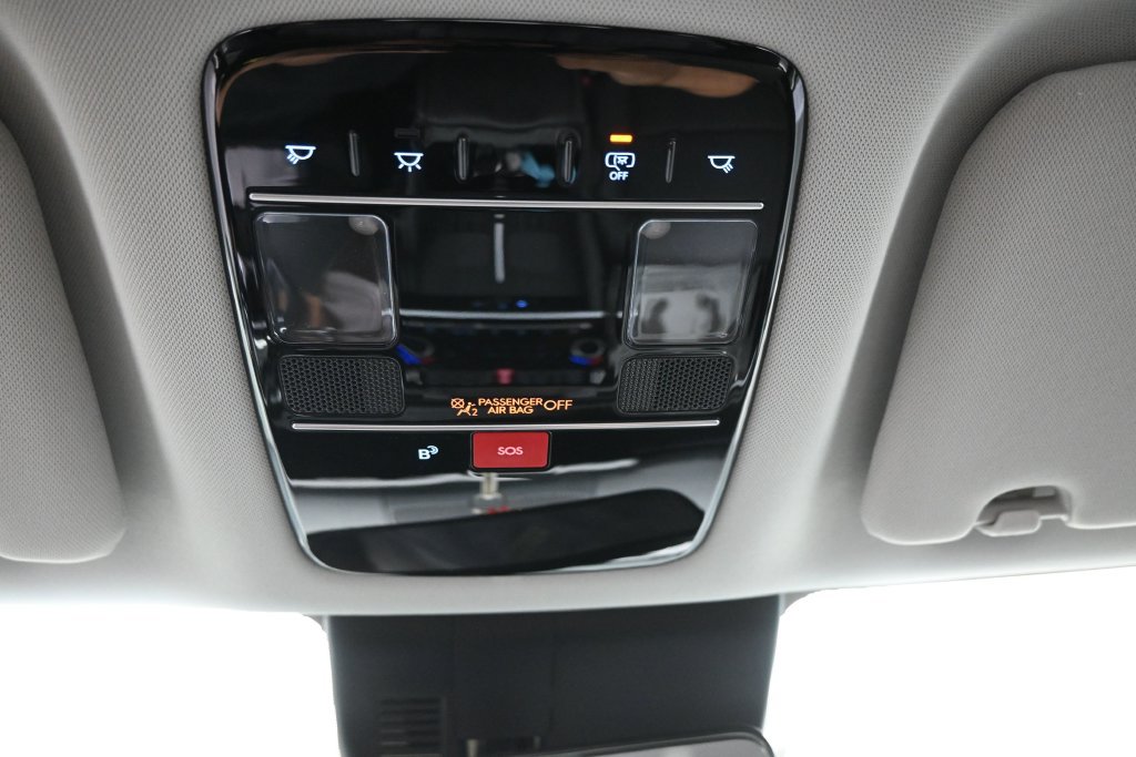 Used 2026 Hyundai Santa Fe SEL FWD image 18