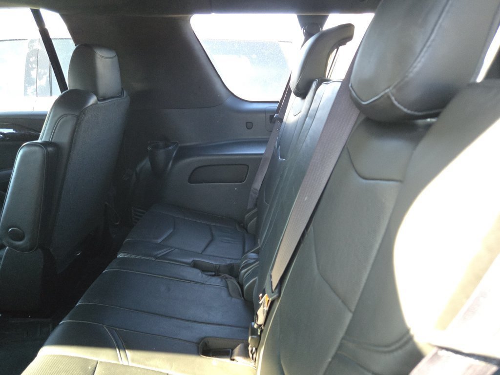 Used 2016 Cadillac Escalade ESV Platinum AWD/4WD image 6