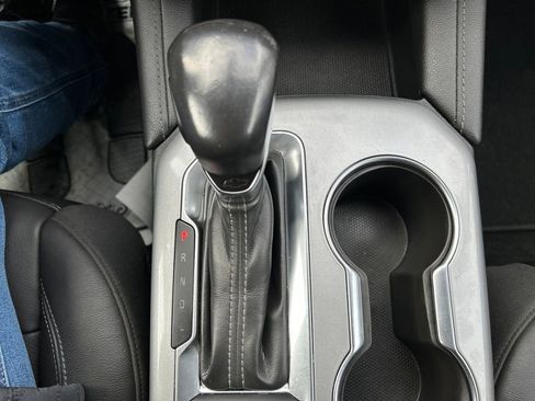 Used 2019 Chevrolet Blazer LT image 29