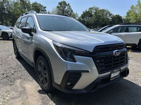 Used 2025 Subaru Ascent Onyx Edition w/ Onyx Package image 1