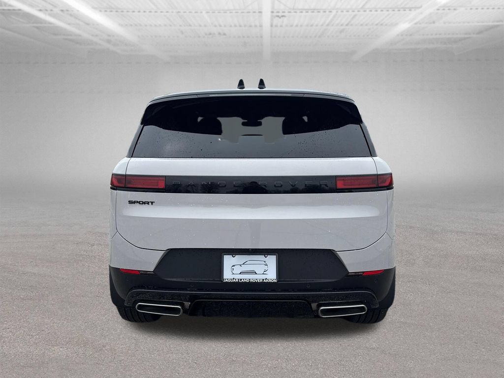 New 2026 Land Rover Range Rover Sport SE AWD/4WD image 8
