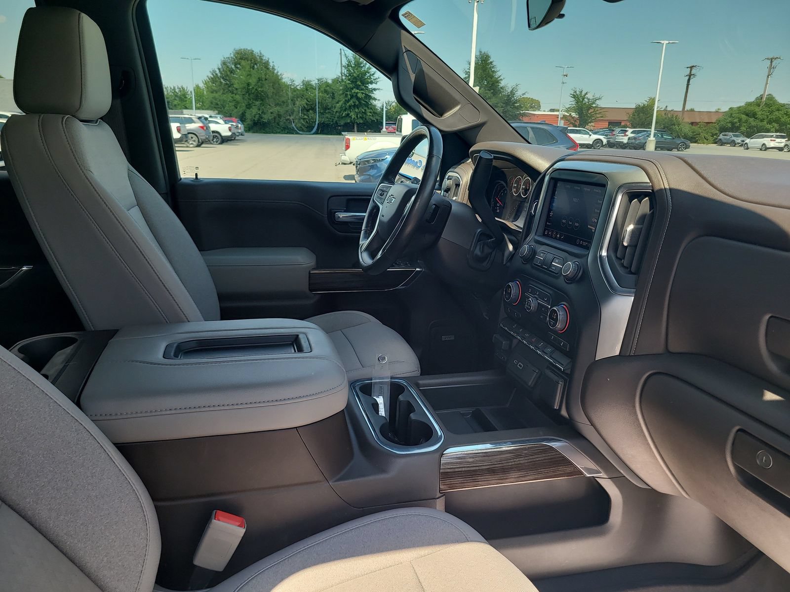 Used 2020 Chevrolet Silverado 1500 RST AWD/4WD image 27
