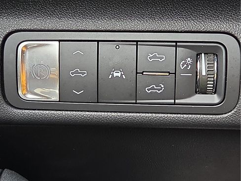 New 2025 Chevrolet Silverado EV RST image 22