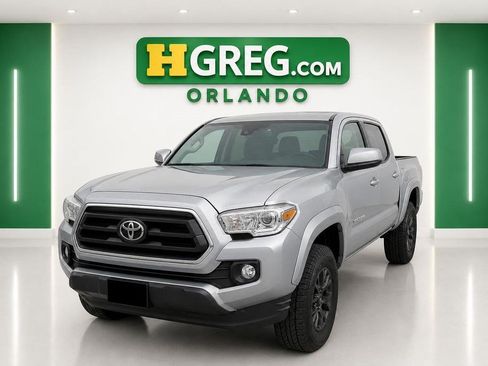 Used 2022 Toyota Tacoma SR5 w/ SR5 Appearance Package (SM) RWD image 4