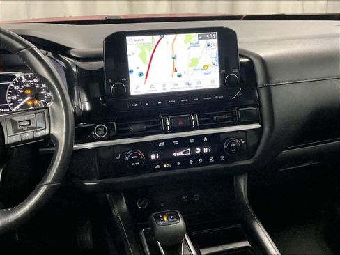 Certified 2022 Nissan Pathfinder SL w/ SL Premium Package image 18