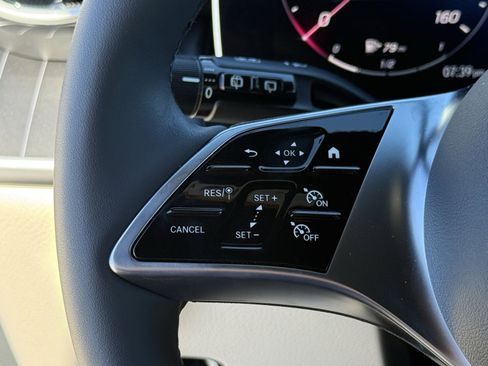 New 2025 Mercedes-Benz GLC 300 GLC 300 image 20